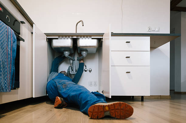 Professional Emergency Plumber technician working in Mesopotamia, OH